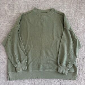 Aerie Oversized Ribbed East West Crew Women’s Sweatshirt Distressed XL Green